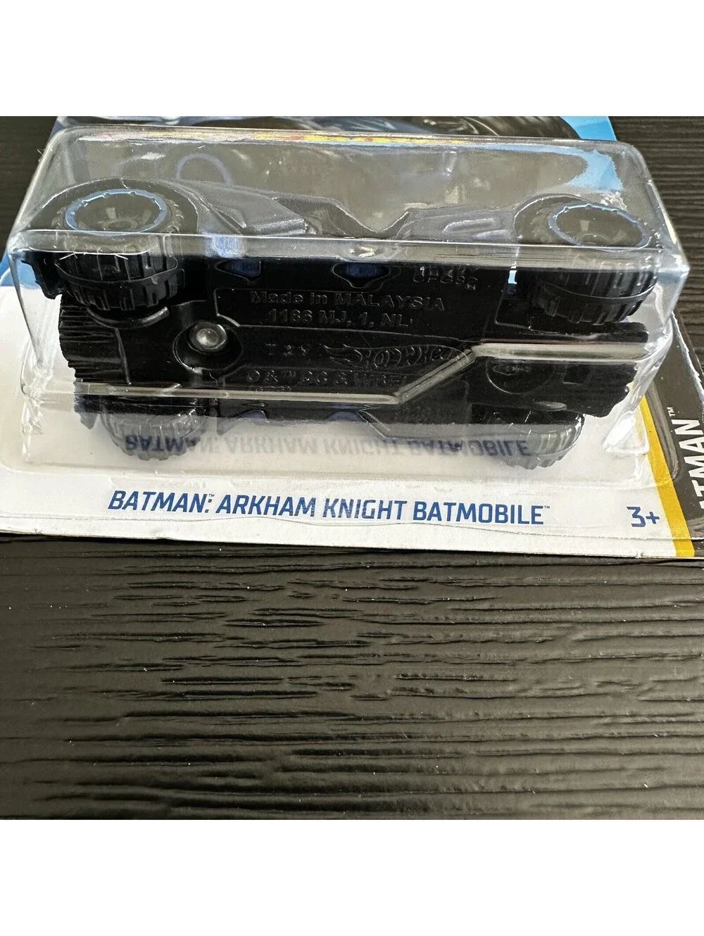 Hot Wheels Batman: Arkham Knight Batmobile 149/250 Batman 4/5